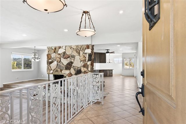 19613 E Covina Hills, Covina, CA 91724