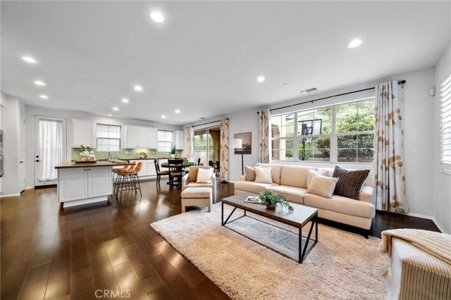 599 Boxwood, Azusa, CA 91702
