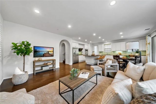 599 Boxwood, Azusa, CA 91702