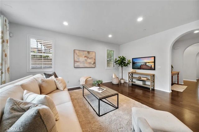 599 Boxwood, Azusa, CA 91702