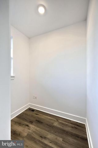 1022 TRINITY RD, York, PA 17408