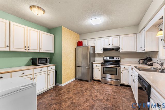 2203 E Wayfare Ct, Henrico, VA 23238