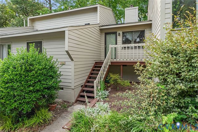 2203 E Wayfare Ct, Henrico, VA 23238