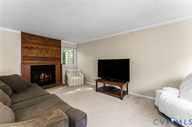 2203 E Wayfare Ct, Henrico, VA 23238