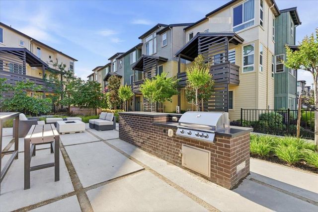 1825 Joshua Tree Circle, Milpitas, CA 95035