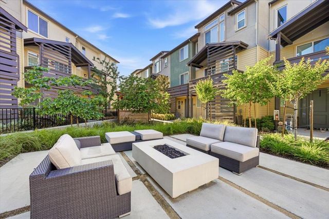 1825 Joshua Tree Circle, Milpitas, CA 95035