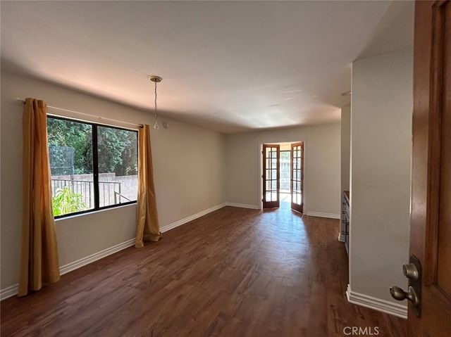 5036 Echo Street 201, Los Angeles, CA 90042