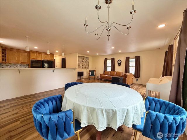 3459 US Highway 12, Silver Creek, WA 98564