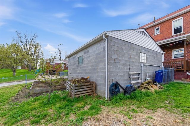 217 Ilion St, Greenfield, PA 15207