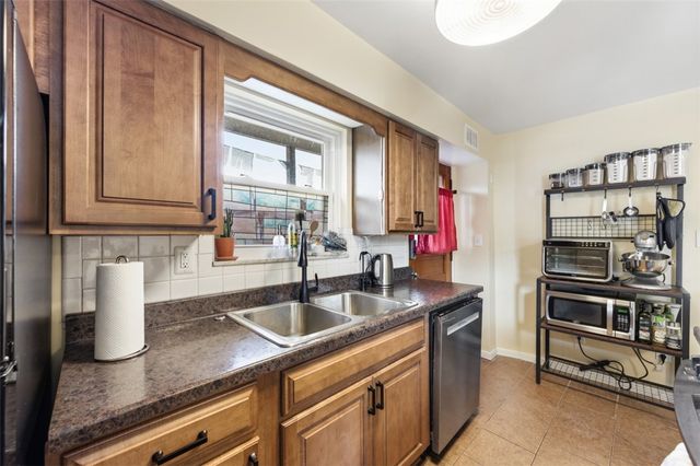 217 Ilion St, Greenfield, PA 15207