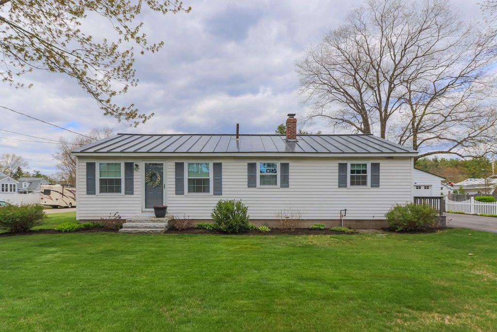 59 Manor Road, Concord, NH 03303