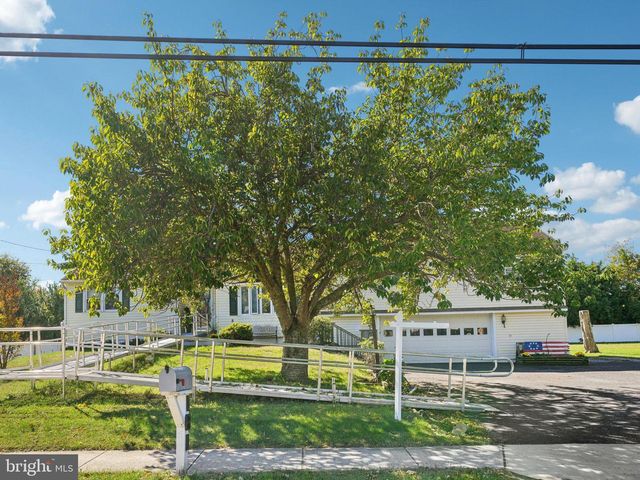 101 RIO GRANDE AVE, Rio Grande, NJ 08242
