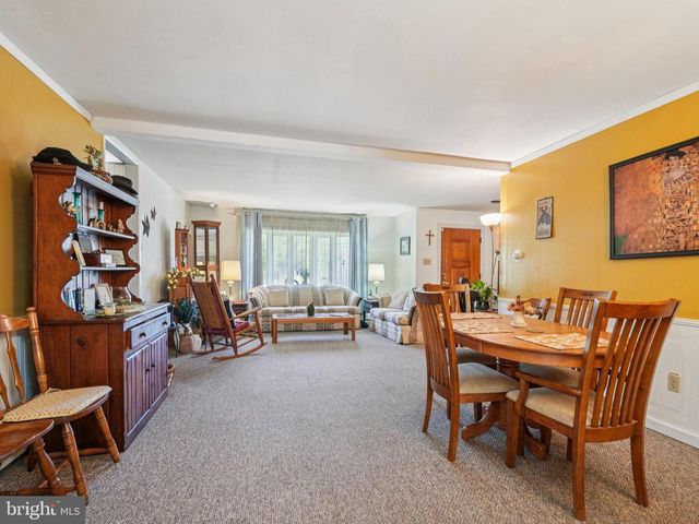 101 RIO GRANDE AVE, Rio Grande, NJ 08242