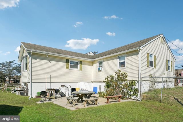 101 RIO GRANDE AVE, Rio Grande, NJ 08242