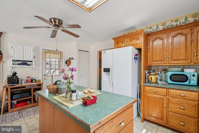 101 RIO GRANDE AVE, Rio Grande, NJ 08242