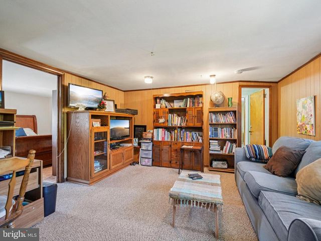 101 RIO GRANDE AVE, Rio Grande, NJ 08242