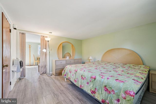 101 RIO GRANDE AVE, Rio Grande, NJ 08242