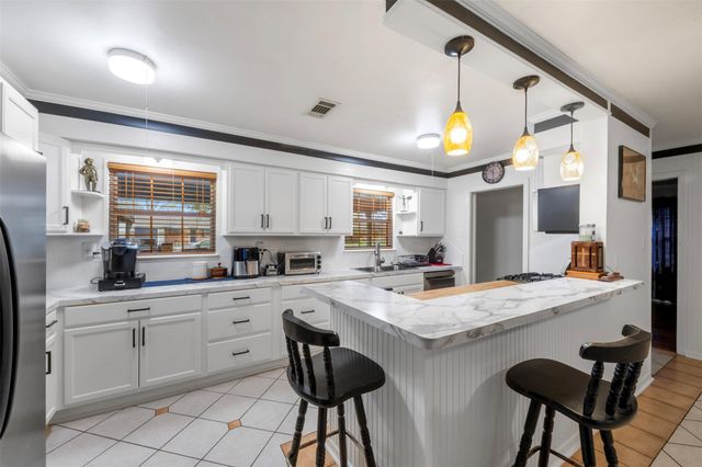 5519 Cheshire Lane, Houston, TX 77092