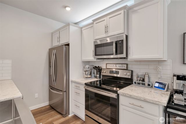 330 Raybird Avenue, Granite Falls, WA 98252
