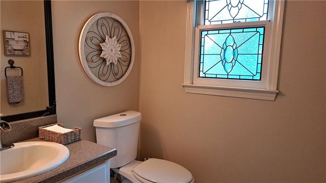 110 Acorn Drive, Mcdonough, GA 30253