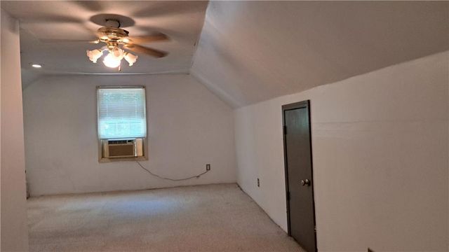 110 Acorn Drive, Mcdonough, GA 30253