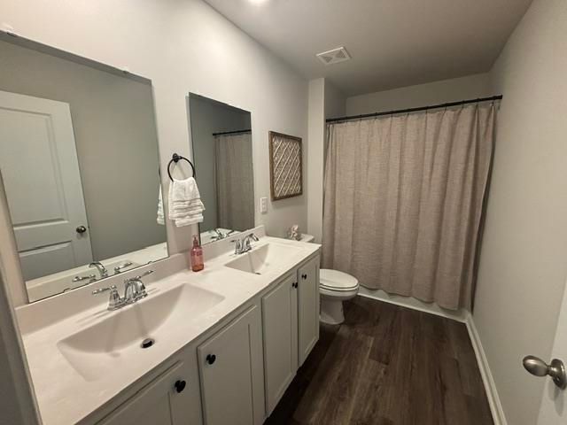 2266 Ainsley Dr., Little River, SC 29566