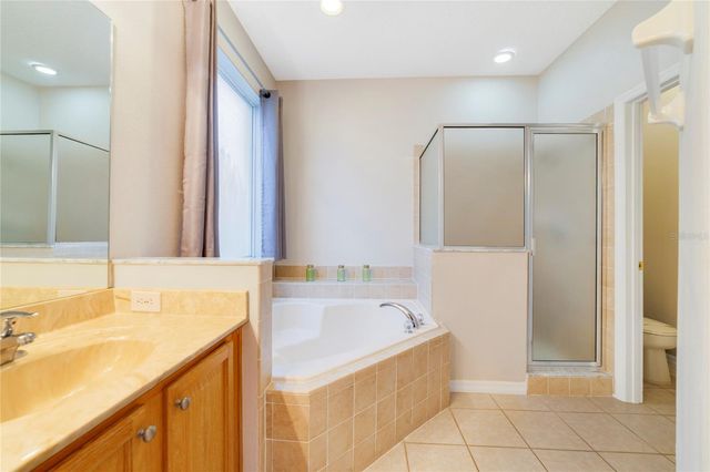 8601 LA ISLA DRIVE, Kissimmee, FL 34747