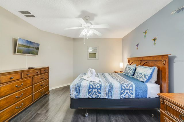 8601 LA ISLA DRIVE, Kissimmee, FL 34747