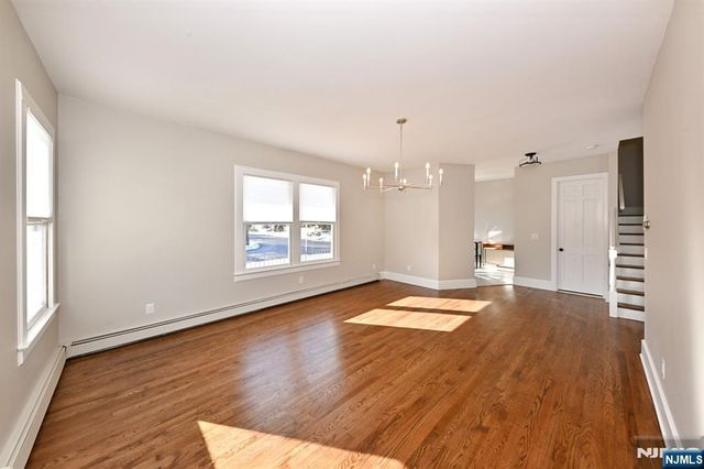 62 Elm Street B, Allendale, NJ 07401