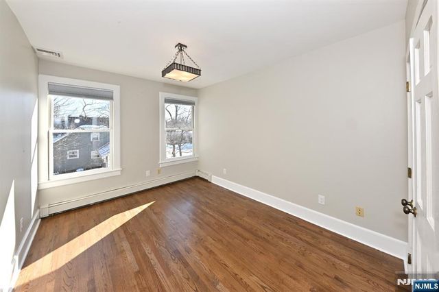 62 Elm Street B, Allendale, NJ 07401