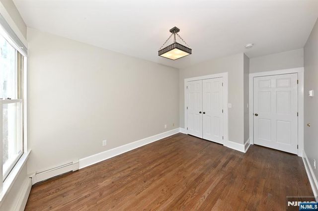 62 Elm Street B, Allendale, NJ 07401