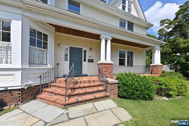 62 Elm Street B, Allendale, NJ 07401
