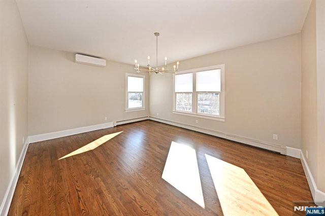 62 Elm Street B, Allendale, NJ 07401