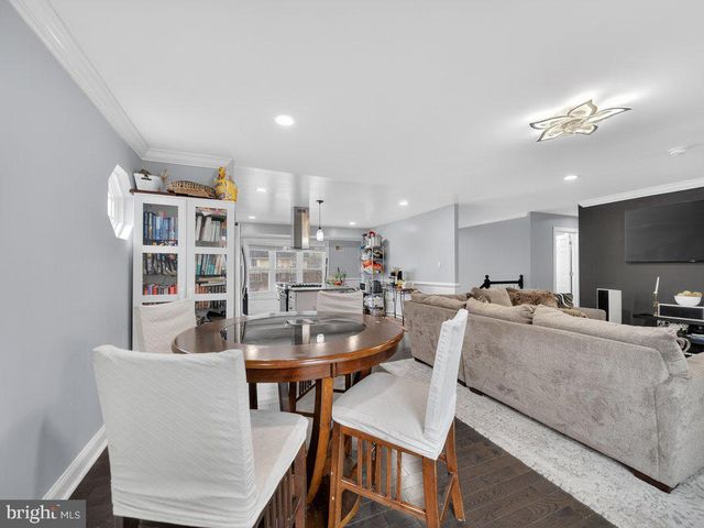 1902 DANA DR, Hyattsville, MD 20783