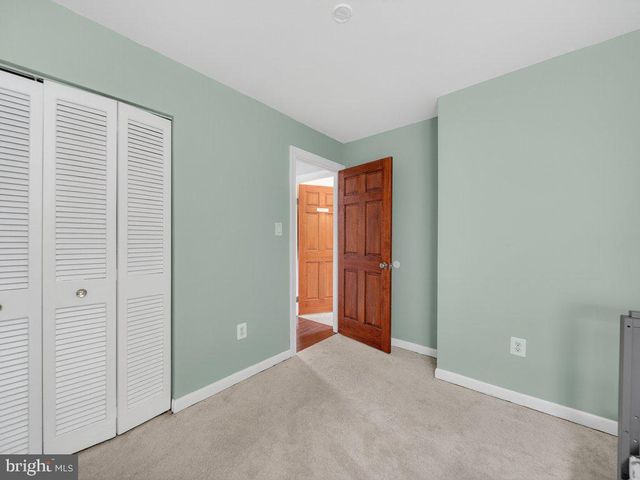 1902 DANA DR, Hyattsville, MD 20783