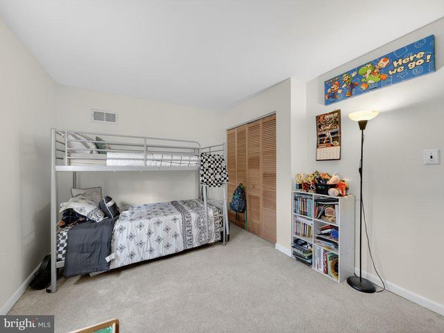 1902 DANA DR, Hyattsville, MD 20783