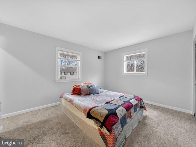 1902 DANA DR, Hyattsville, MD 20783