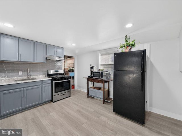 1902 DANA DR, Hyattsville, MD 20783