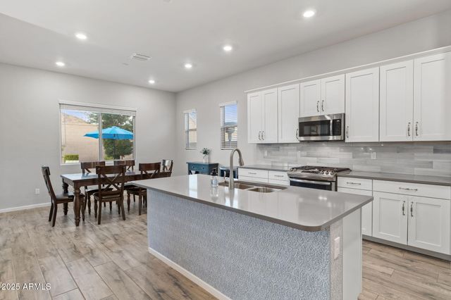 28713 N 66TH Avenue, Phoenix, AZ 85083