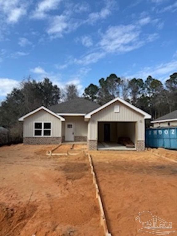 5132 Bankhead Dr, Pensacola, FL 32526