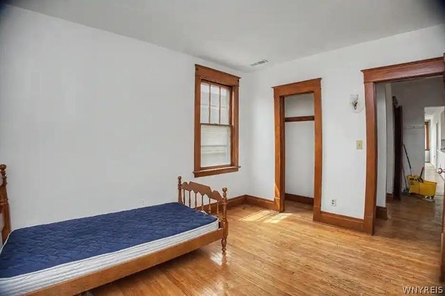 2015 Genesee Street, Buffalo, NY 14211