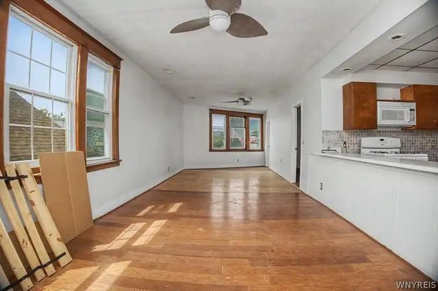 2015 Genesee Street, Buffalo, NY 14211