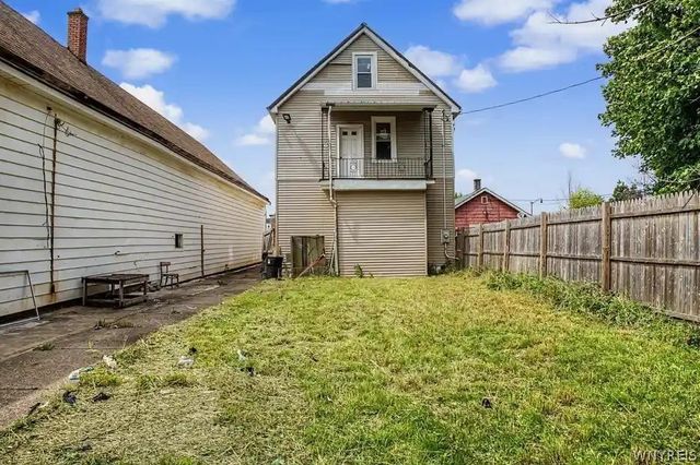 2015 Genesee Street, Buffalo, NY 14211
