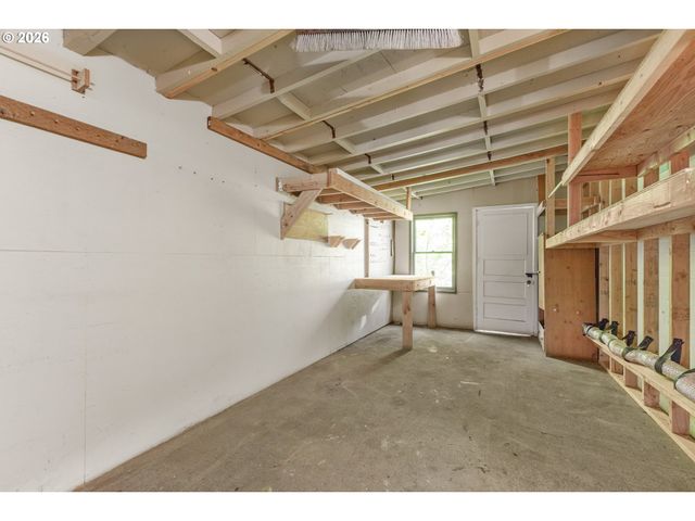 5923 Se FRANKLIN St, Portland, OR 97206