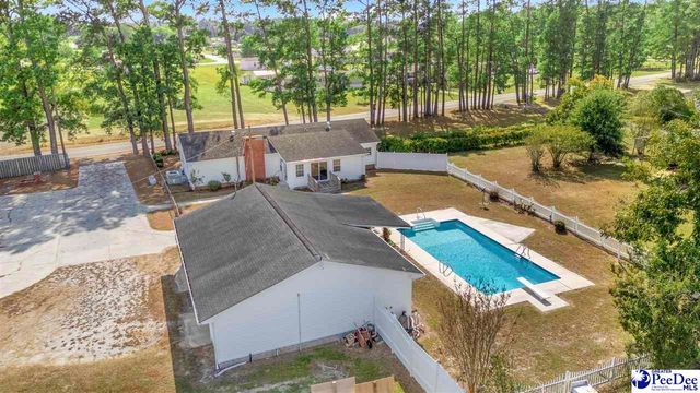4422 Grady Rd, Mullins, SC 29574
