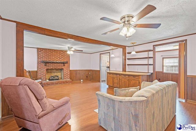 4422 Grady Rd, Mullins, SC 29574