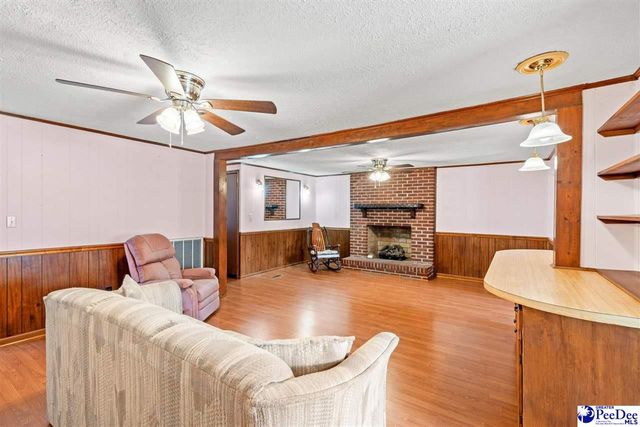 4422 Grady Rd, Mullins, SC 29574