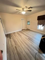 403 SE 3rd Street, Lexington, OK 73051