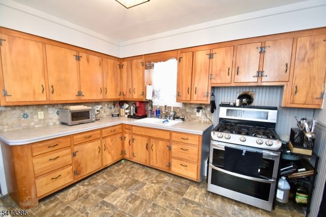 406 Morsetown Rd, West Milford Twp., NJ 07480