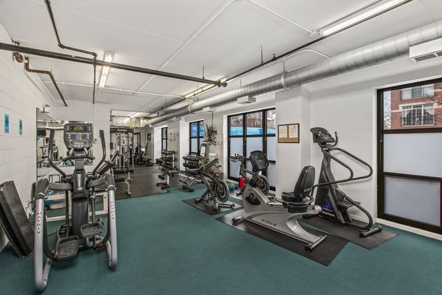 1735 W Diversey Parkway 615, Chicago, IL 60614